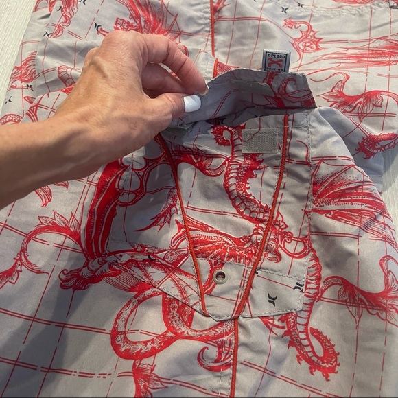 X-Plood Surfing Men’s Gray and Red Dragon Lined Boardshorts Swim Shorts Size 36 - Picture 8 of 12